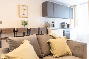 The Coastal Loft | Sleeps 6 | Central Folkestone - Image 2