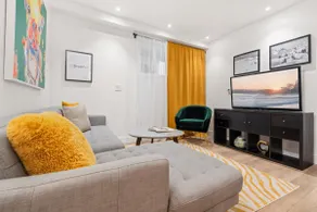 Stylish 3BR Basement Suite - Quiet Vancouver Area - Image 2
