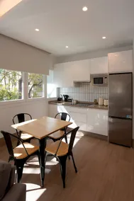 Home2Book Cozy & Modern Apt in Nervión, Sevilla - Image 3