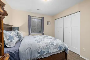 Quiet 2BR condo w/ Garage Near Zoo & Downtown - Image 5