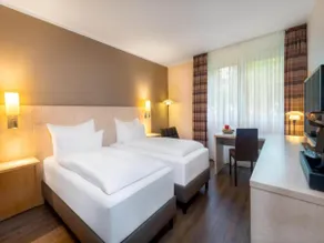 Sunday Hotel Bielefeld Johannisberg - Image 2