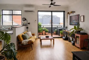 Stylish 1BDR Redfern Retreat Walk to CBD Station - Image 4