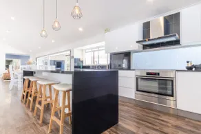 Pet Friendly House Opposite Bokarina Beach - Image 5
