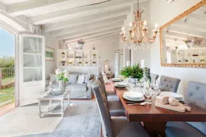 LA MACINA FARMHOUSE AND OLIVE OIL ESTATE - Image 3