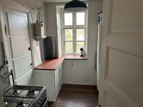 Cozy Apartment Close To City Center - Image 4