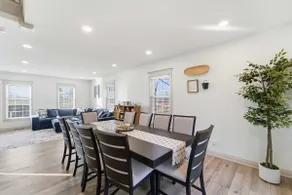 Spacious 5BR Retreat w Game Room, Huge Drive & Pri - Image 5