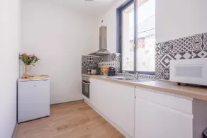 The Matisse Apartment – Charming 1-bedroom apartment near the city center - Image 3