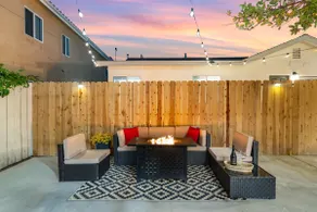 NEW! Modern•1King•1Queen•Sleeps 6•Garage•WIFI - Image 4