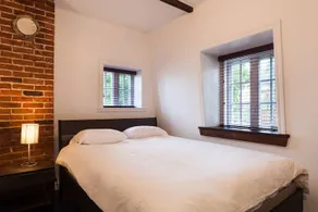 Comfort & Getaway in Old Levis - Studio Urbain - Image 2