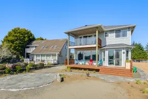 Lakefront Getaway w/ Private Dock in Ocean Shores! - Image 3