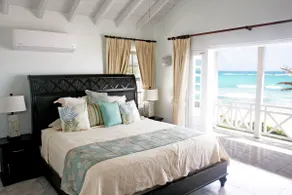 Beachfront Bliss 3-Bedroom Villa with Ocean Views - Image 5