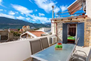 Olive Valley Traditional House - Image 5