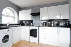 The Maelor - Berwyn House Central Wrexham - Image 2