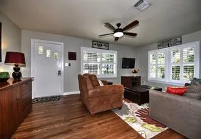 Comal Cottages 297A-Pool Adorable home near dt NB - Image 4