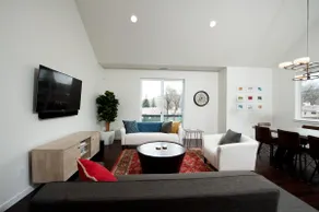 New Pet Friendly Award Winning Condo - 10 Minute walk to downtown Durango - Image 2