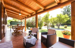 Villa Porticciolo in Alghero with large garden for 6 guests - Image 2
