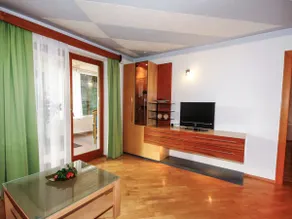 Familienfreundliche charmante Wohnung mit Terrasse, Garten und Grill | Bergblick | Haustiere sind willkommen - Image 4