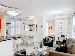 3 chambres 3 sdb 9 personnes en face de la plage dans un bâtiment art déco - Image 2