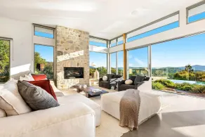 The Springs - architect-designed home with pool - Image 2
