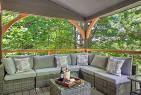 Pet-Friendly Mtn Cabin | Pool, Hot Tub & Game Room - Image 5
