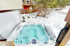 Spacious 6BR Ski In/Out Mountainview Oasis - Image 3