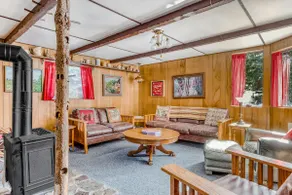 Cozy Mountain Cabin with Full Kitchen - Close to T - Image 3