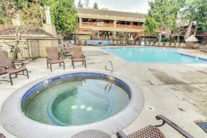Golf-course-front home with hot tub & pool - easy ski & golf access - Image 5