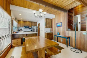 Peaceful Cabin Escape | Hot Tub, SHARC passes, A/C - Image 5