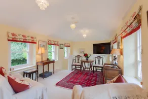 Carncairn West Wing, lovely  private appartment - Image 5