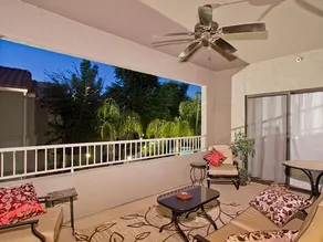 Central Location, Heated Pool, Bbq, Hot Tub, More - Image 4