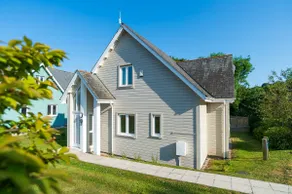Large 4 bedroom Villa (11) in quiet location - Image 3