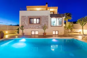 Villa near ibiza Town Sleeps 14/16 - Image 2