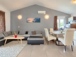 Ferienhaus Goldi by Interhome - Image 2