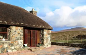 Fairy Glen Cottage - Image 2