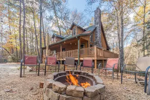 Deluxe Familienhütte | 5BR 3BA | 26ft Holzdecken | Whirlpool | Spielzimmer | Haustiere - Image 3