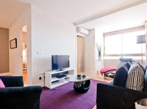 Large apartment in Argüelles, near Gran Vía - Image 3
