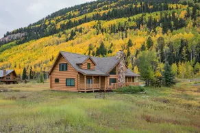 Modern Log Cabin - Incredible Views - 3 Min to Pur - Image 2