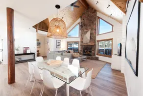 Modern Log Cabin - Incredible Views - 3 Min to Pur - Image 4