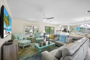 Pet-friendly waterfront home steps to beach/pool - Image 2