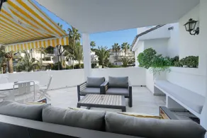 1104 First Line Beach Apartment golden Beach pool - Image 2