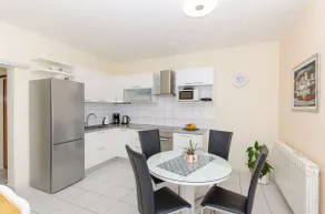 Apartment Ela A2 mali Sutivan, Island Brac - Image 5