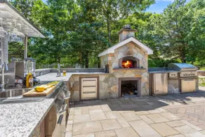 Luxury Outdoor entertaining re-imagined! - Image 2