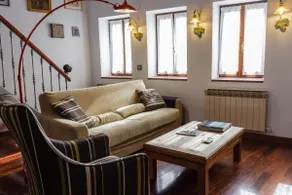 Cozy rural apartment for a quiet getaway - Image 5
