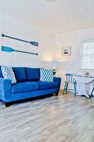 Unit #4, 1 Bedroom, Upper Court, Ludington Beach House - Image 4