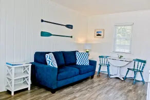 Unit #4, 1 Bedroom, Upper Court, Ludington Beach House - Image 5