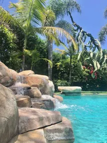 Secluded Sanctuary & Retreat - Sleeps 11 - Image 2