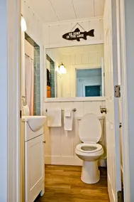 Unit #3, 1 Bedroom, Upper Court, Ludington Beach House - Image 3
