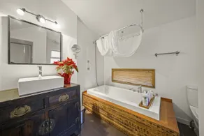 Charming Character-filled Heritage Home near DT - Image 2