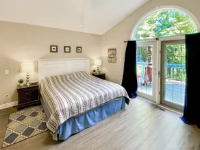 Playa Salvador Executive Cottage - Redstone Lake - Image 5
