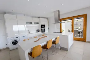 Catalunya Casas: Modern Villa Mestral för 9 gäster, bara några kilometer till stranden! - Image 4